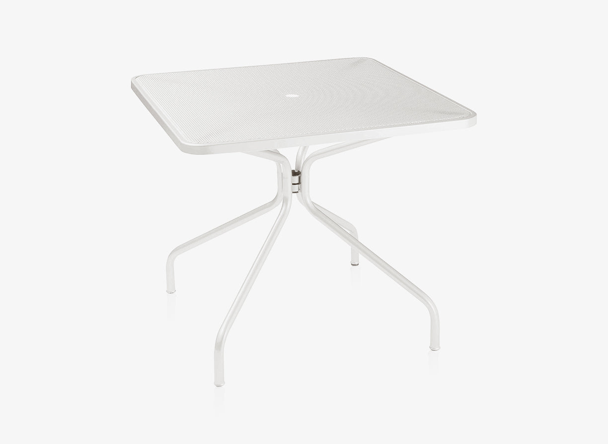 Cambi Square dining table