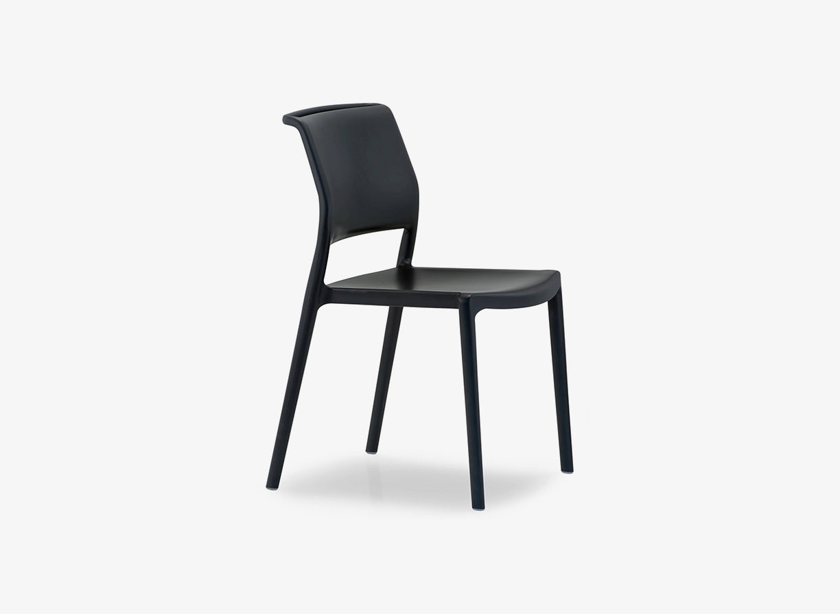 ARA 310 Dining chair