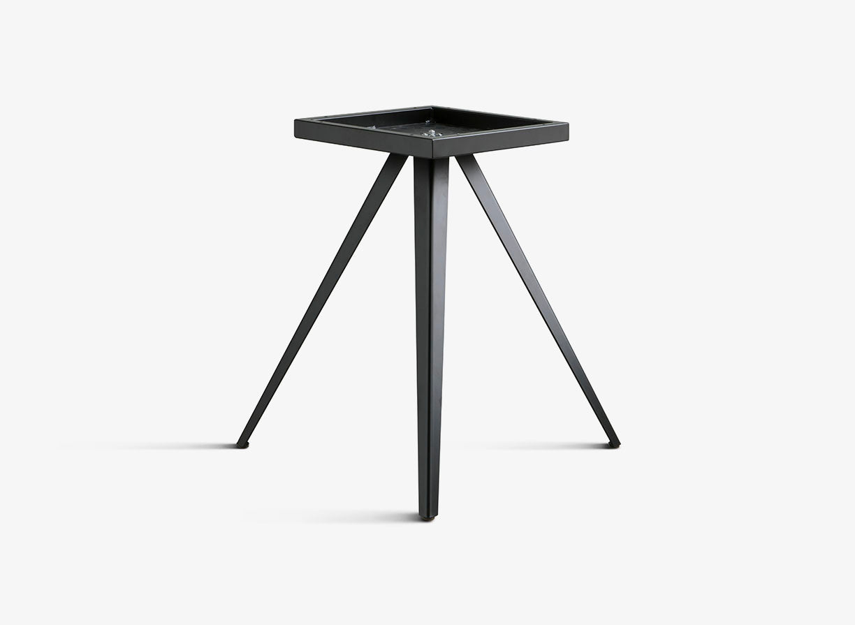 AKY Square metal dining table