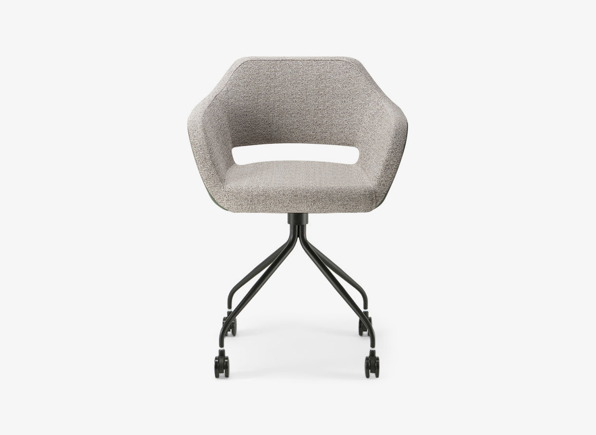 Manu 110 desk chair