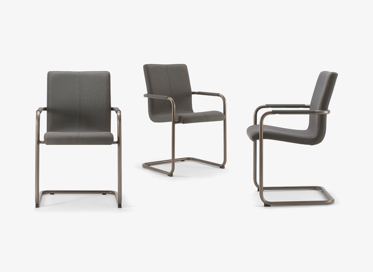 Tommy Conference Chair