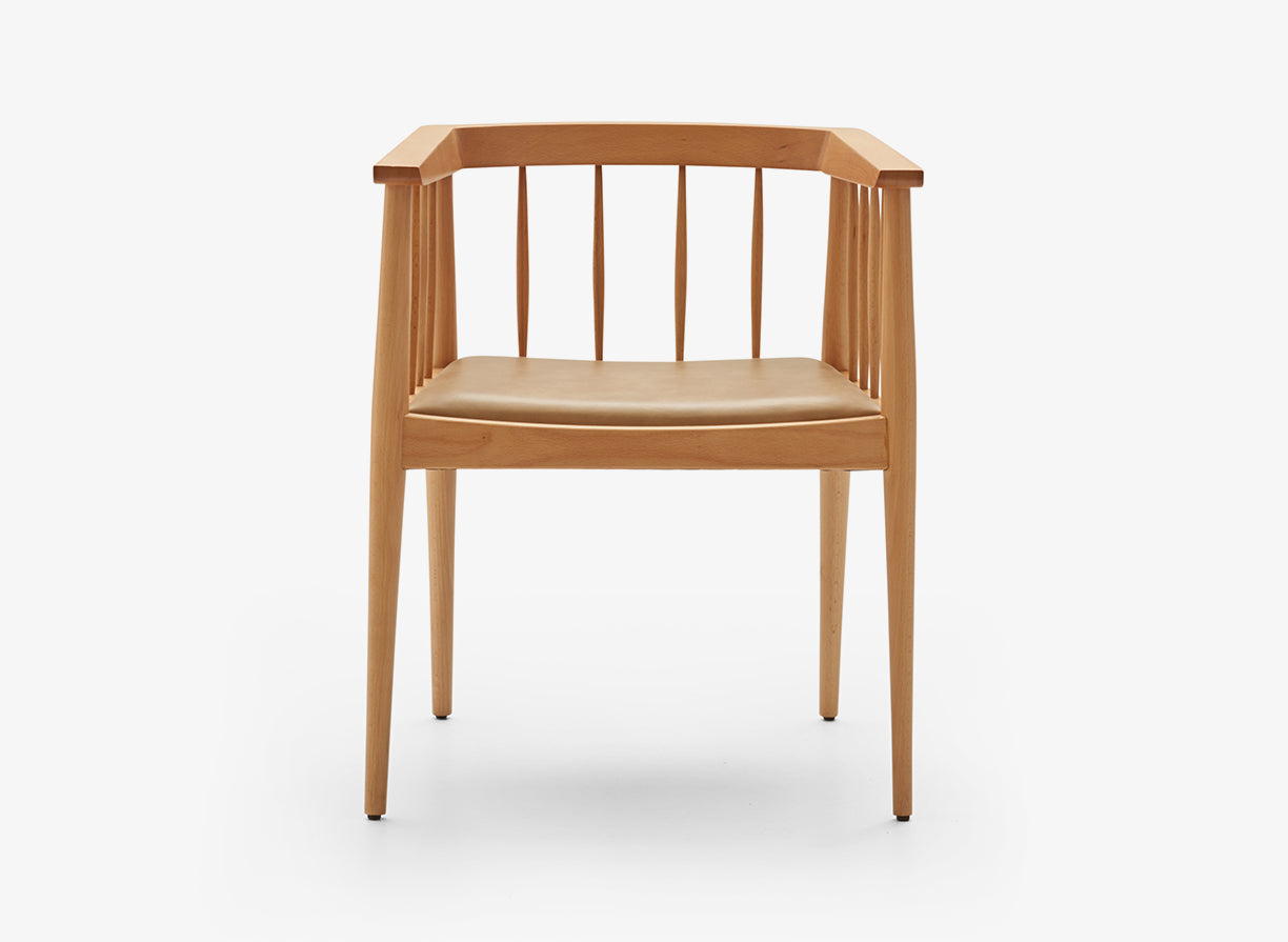 Luna armchair