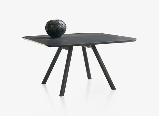 AKY Square dining table