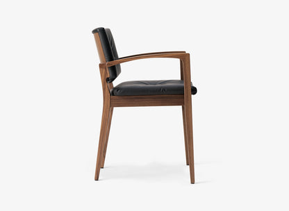 Eileen Armchair 7C01