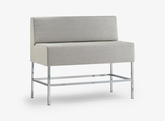 Host 220
