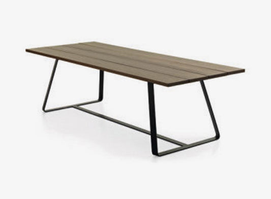 Kolonaki Table