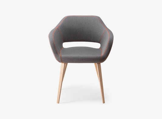 Manu 100 Armchair