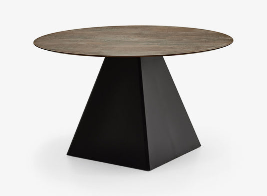Tower table