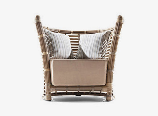Tonkino Lounge Chair