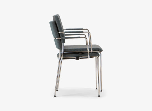 Vesper 04 armchair